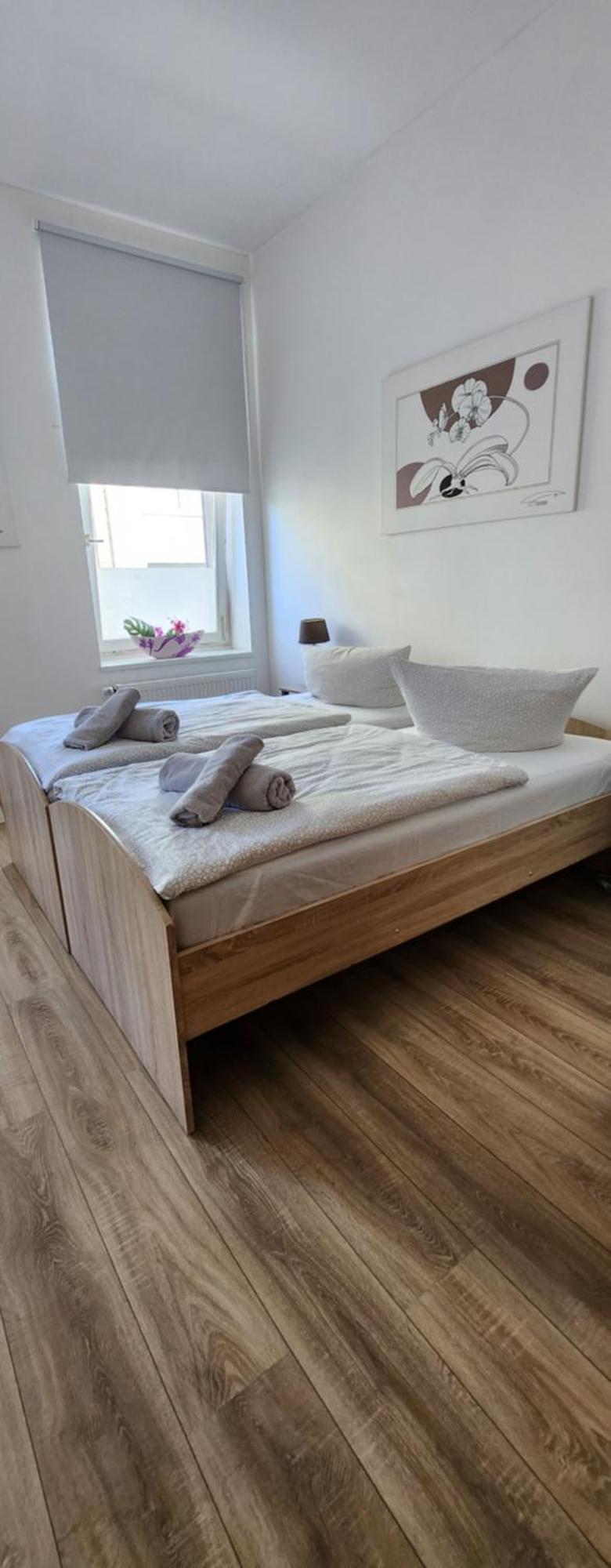 Elena Flat Orchidee Duisburg Zentrum Bagian luar foto